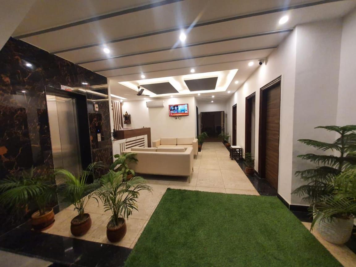 Kds Residency Hotell Greater Noida Eksteriør bilde