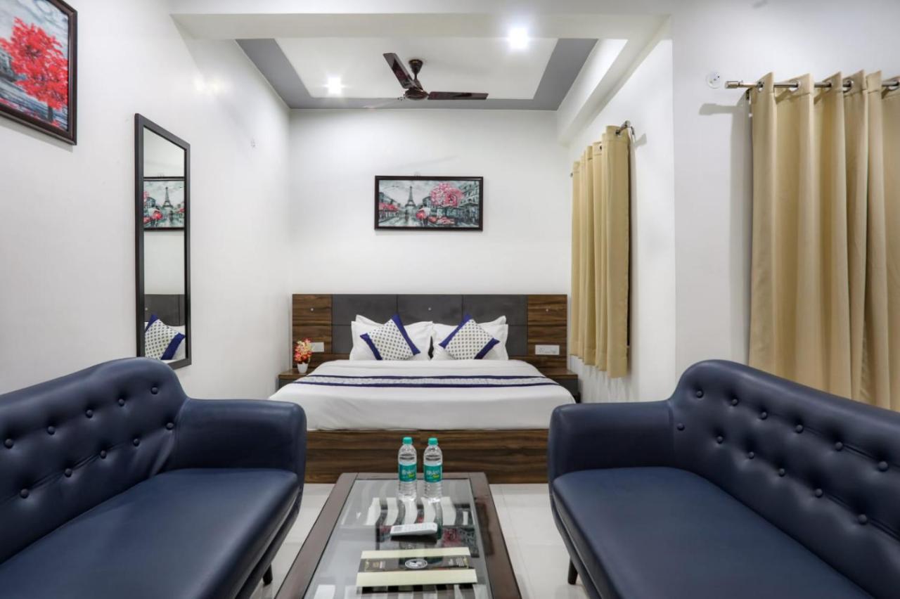 Kds Residency Hotell Greater Noida Eksteriør bilde