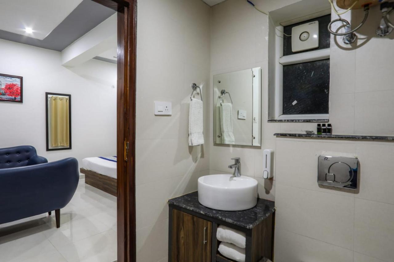 Kds Residency Hotell Greater Noida Eksteriør bilde